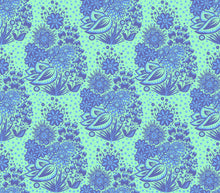 Load image into Gallery viewer, Pre-Order, Fluttering Borderless Quilt Kit featuring with Overdressed Collection by Anna Maria from Northcott