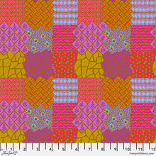 Load image into Gallery viewer, Walkway in Caramel