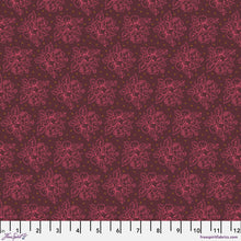 Load image into Gallery viewer, Butterfly Fields Quilt Kit