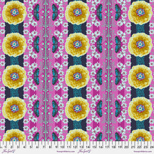Load image into Gallery viewer, Vivacious Fat Quarter Bundle