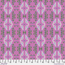 Load image into Gallery viewer, Folk Heart Quilt Pattern