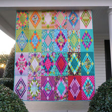 Load image into Gallery viewer, Rise and Shine Quilt Kit