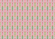 Load image into Gallery viewer, Pre-Order, Colour Wave Quilt Kit featuring Iconic Collection
