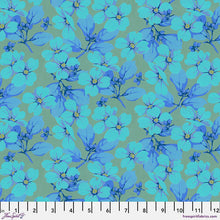 Load image into Gallery viewer, Dogwood in Aqua from Nation of Flowers by Martha Negley for Freespirit, PWMN051.Aqua
