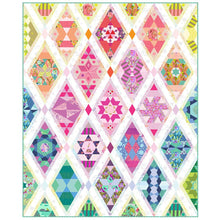 Load image into Gallery viewer, Queen of Diamonds Quilt Kit - Quarterly
